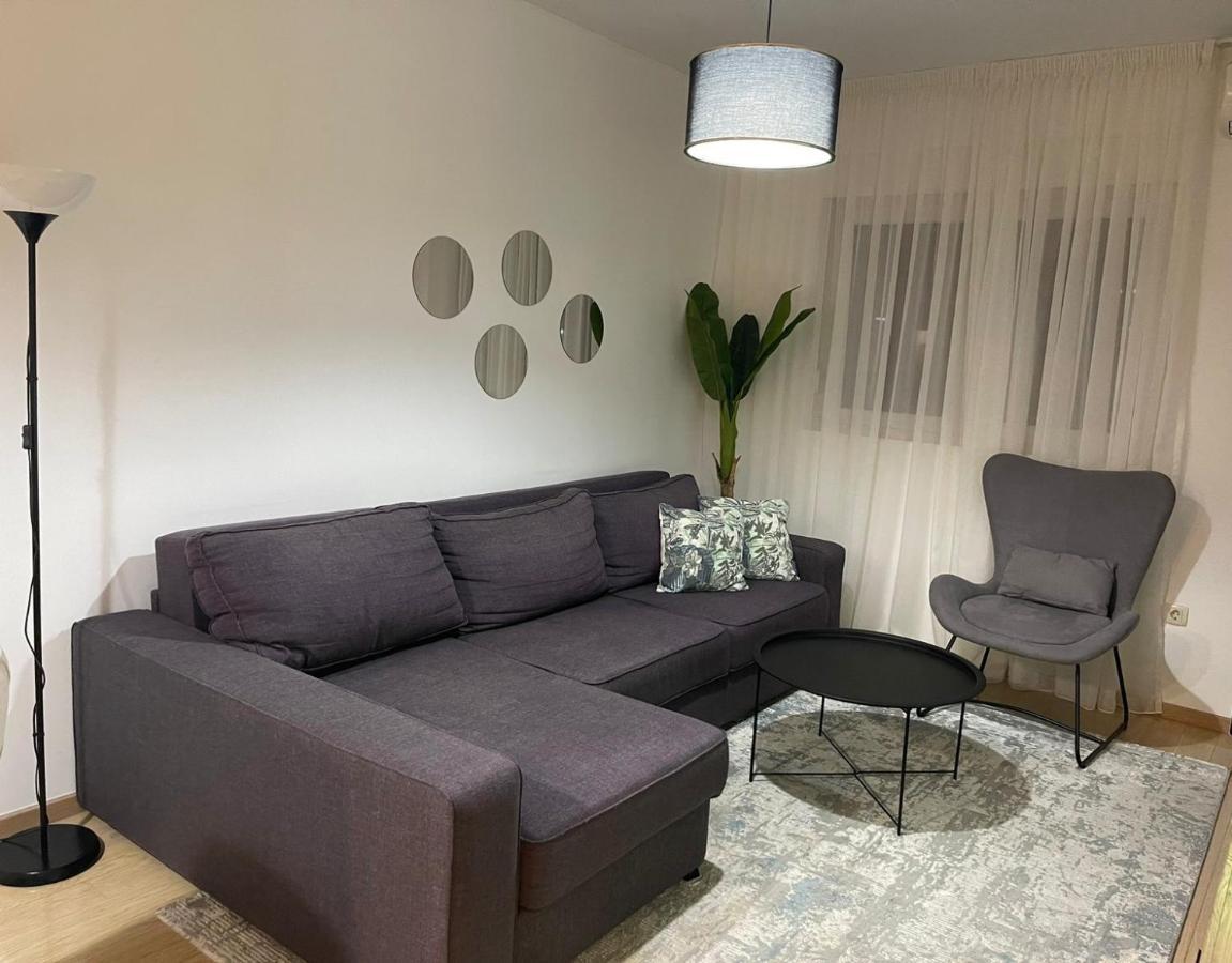 Aura City Apartment Подгорица Экстерьер фото